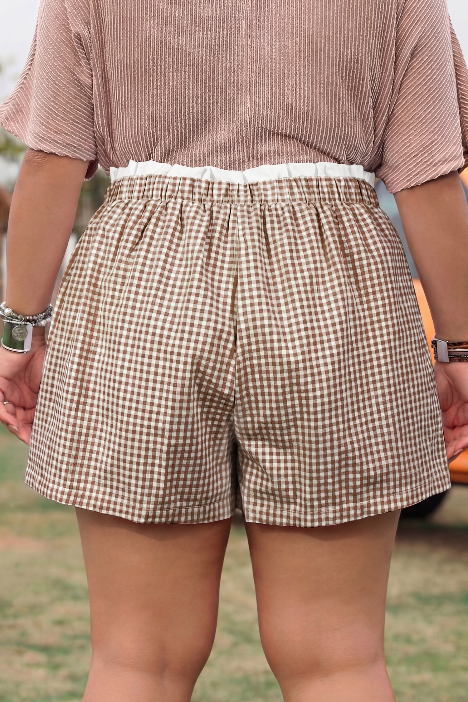 Pink Contrast Trim Plaid Print Plus Size Shorts