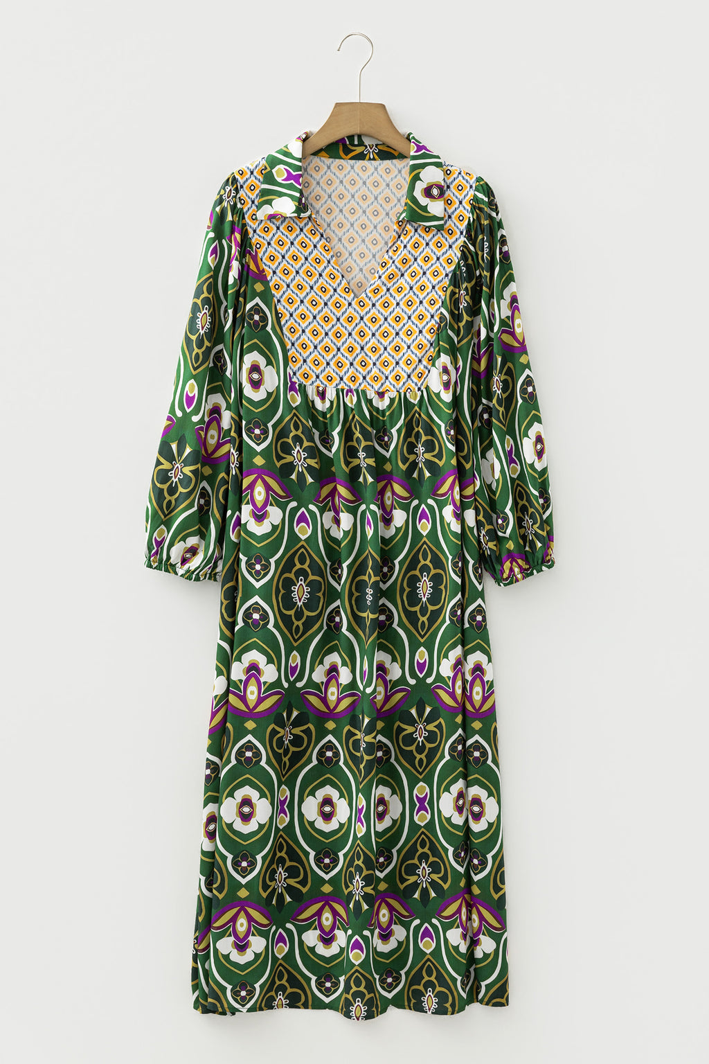 Green Plus Size Mixed Floral Patchwork V Neck Bracelet Sleeve Maxi Dress