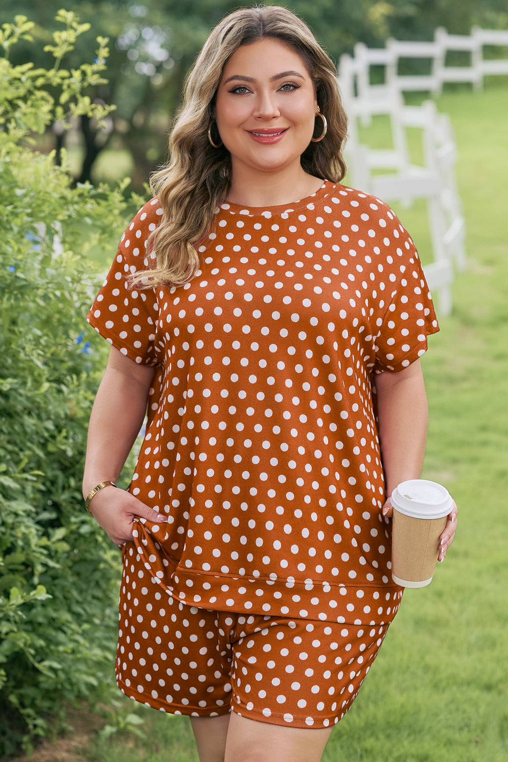Brown Polka Dot Print Dropped Shoulder Tee Plus Size Short Set