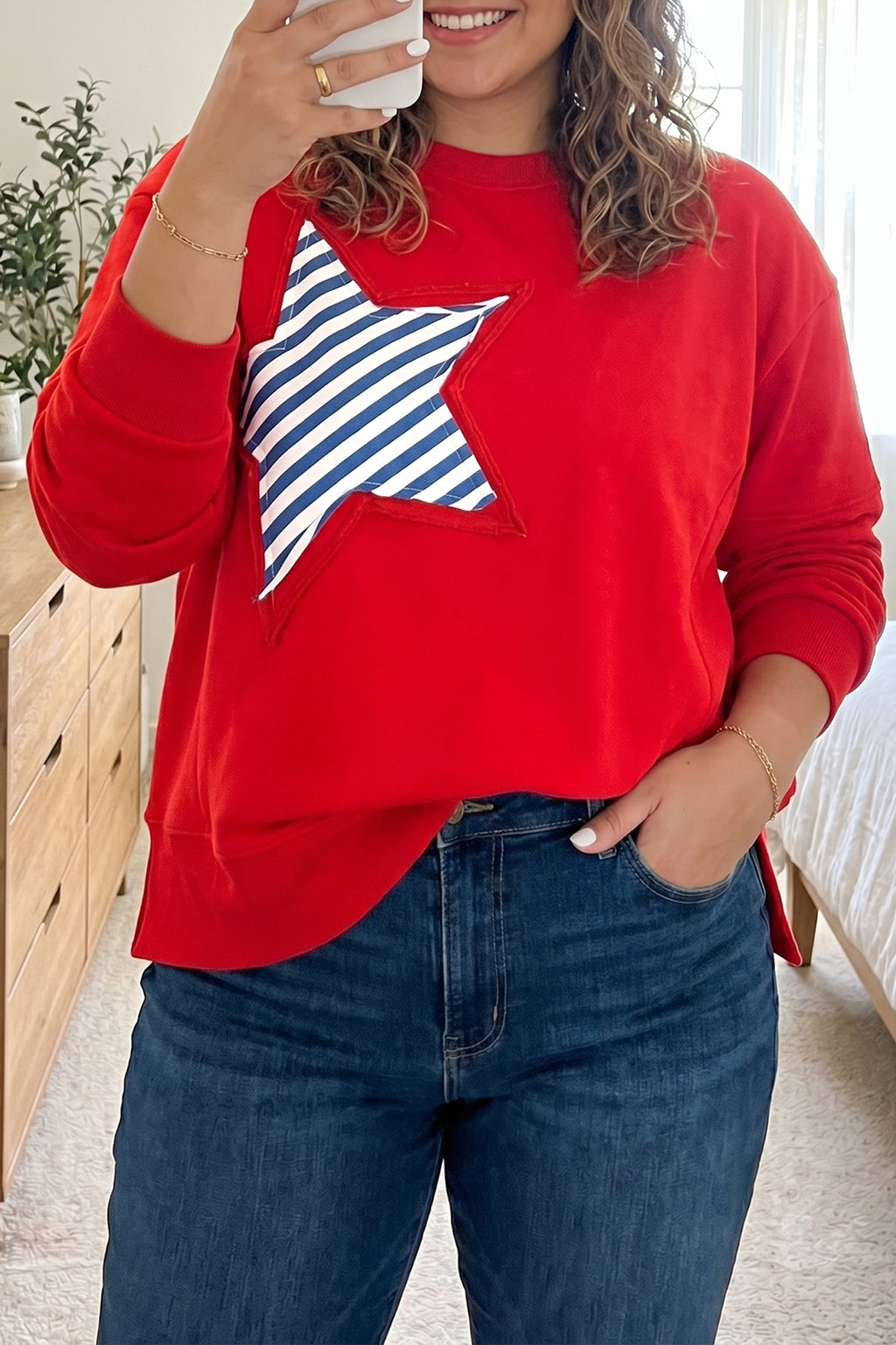 Fiery Red Patch Embroidery Star Colorblock Plus Size Sweatshirt