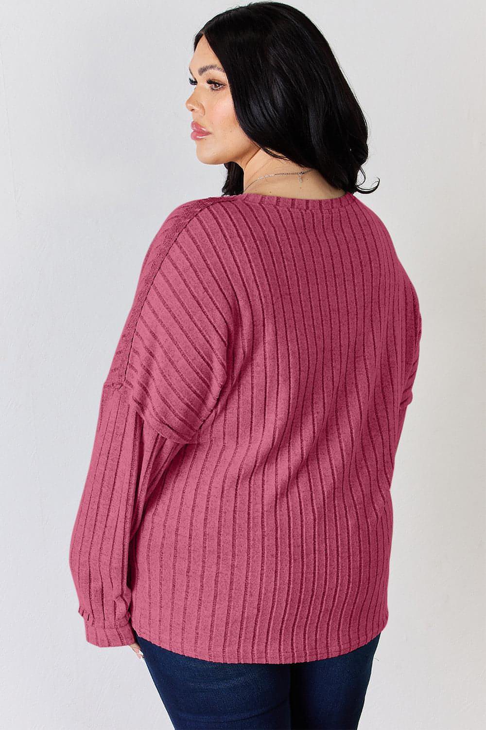 Camiseta básica de manga larga con botones y canalé de talla grande de Bae