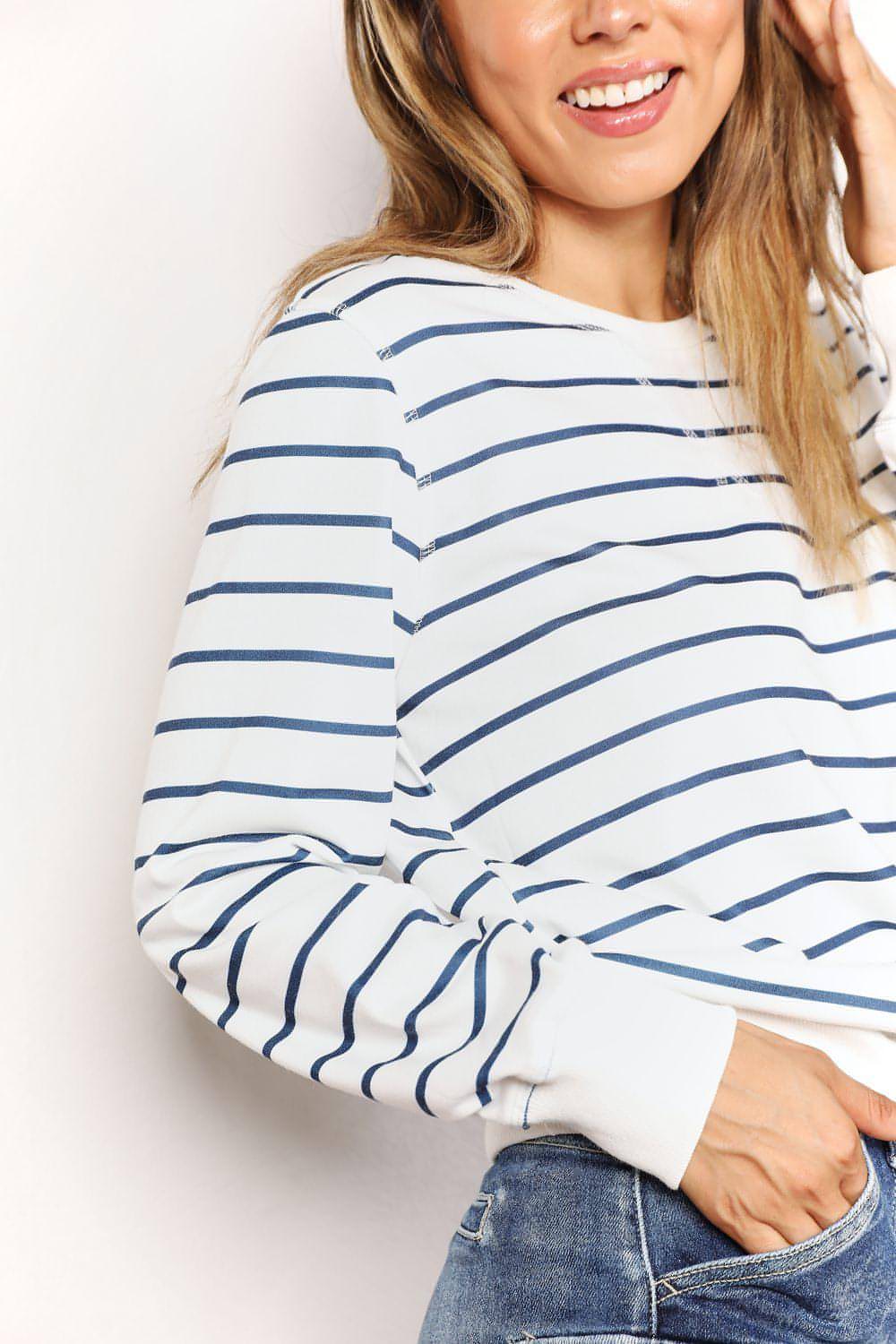 Blusa de cuello redondo y manga larga a rayas Double Take