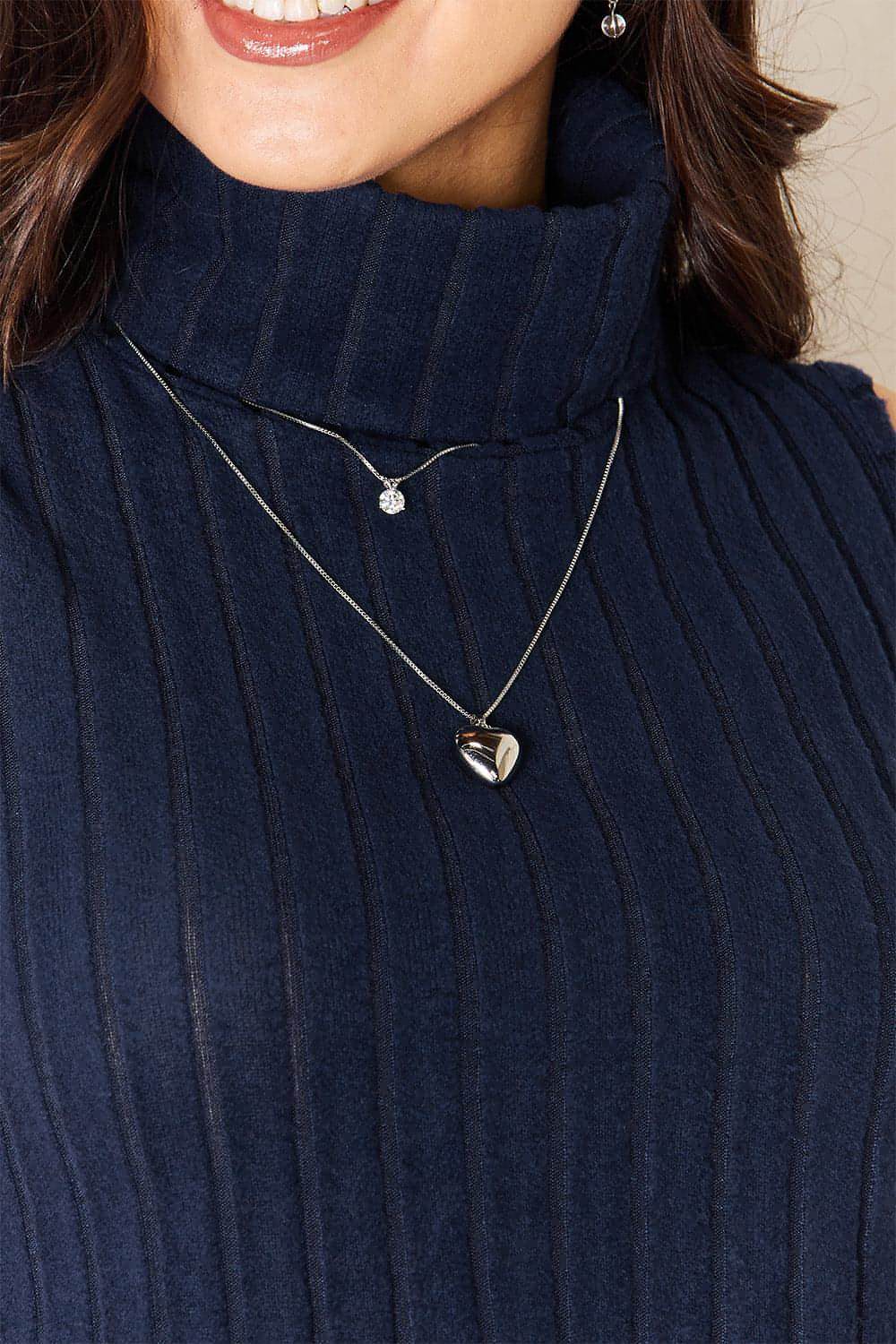 Camiseta básica de cuello alto acanalada de talla grande de Bae