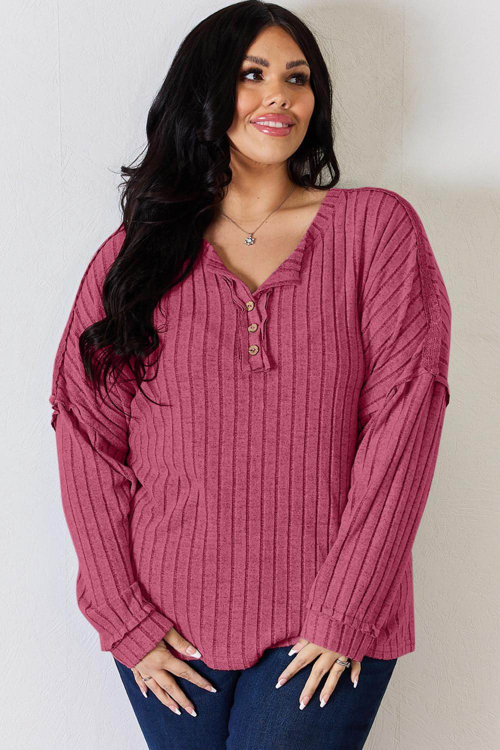 Camiseta básica de manga larga con botones y canalé de talla grande de Bae