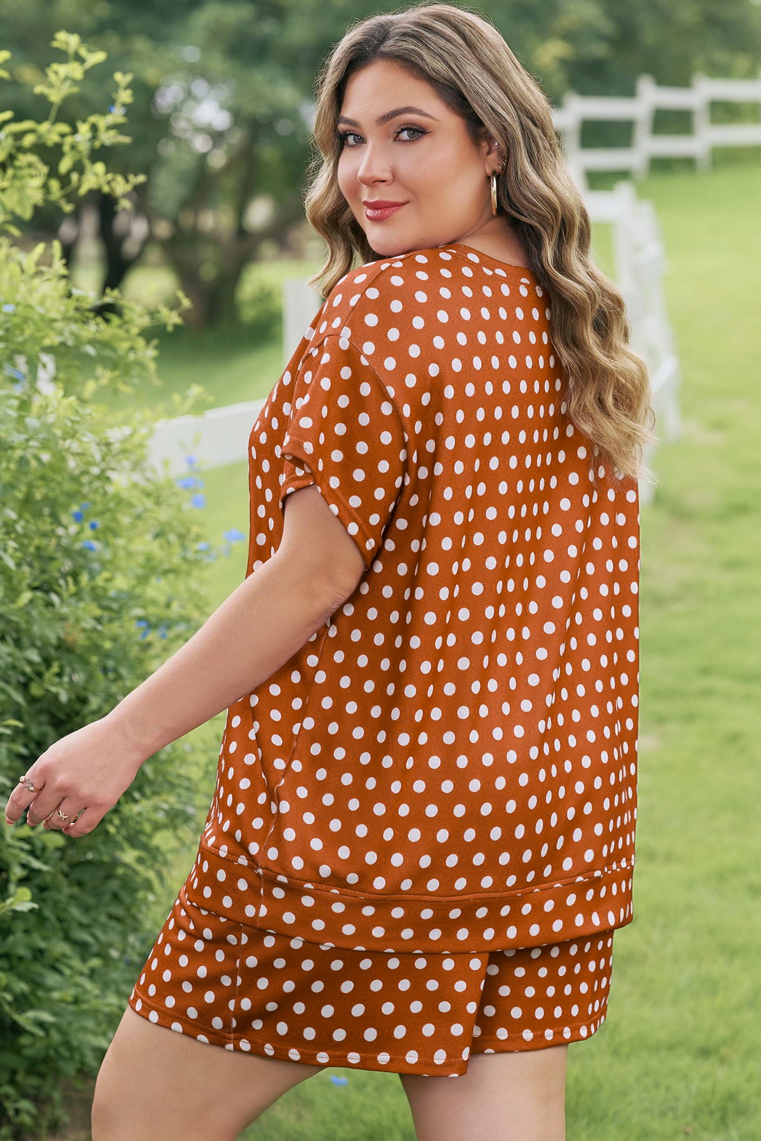 Brown Polka Dot Print Dropped Shoulder Tee Plus Size Short Set