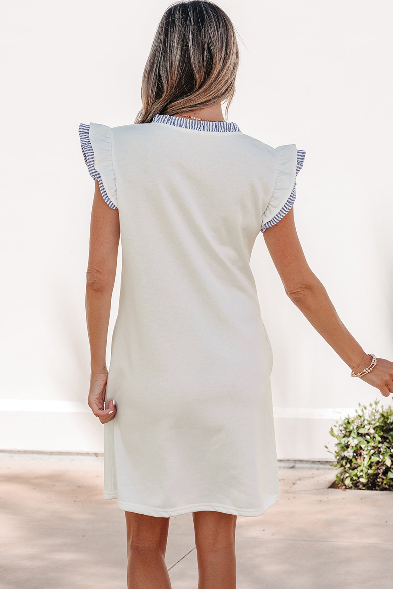 White Contrasted Striped Patchwork Split Neck Ruffle Trim Sleeveless Dress