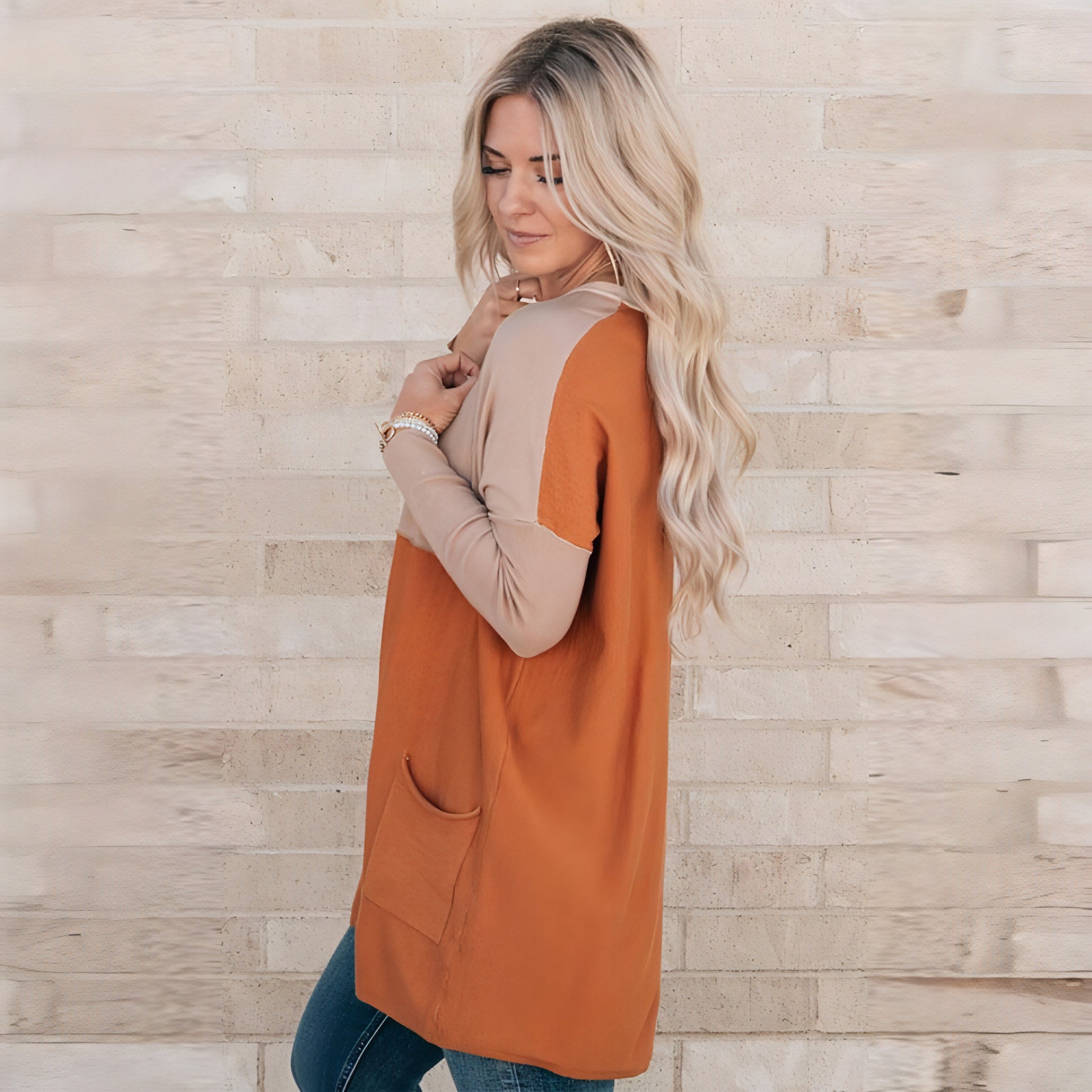 Camiseta de manga larga a juego con bolsillos de color naranja para mujer