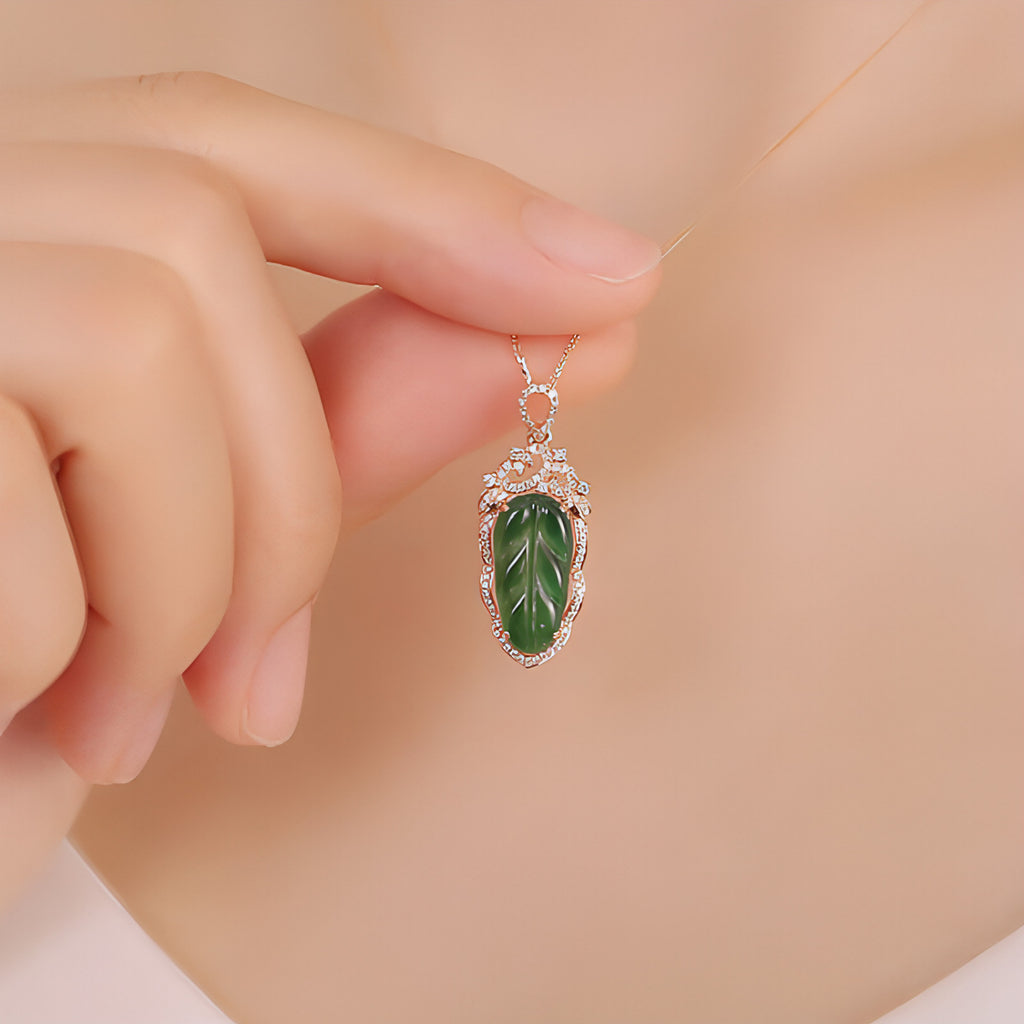18K Gold Inlaid Emerald Necklace with Diamond Details