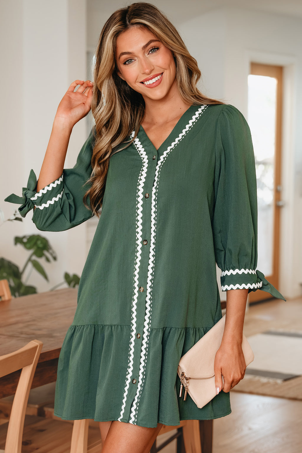 Canton Contrast Ricrac Trim Button V Neck Knotted Bracelet Sleeve Shift Dress
