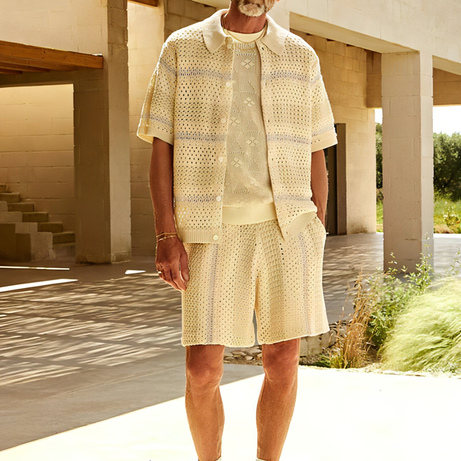 Suéter de punto con pantalones cortos y traje de dos piezas a juego para hombre