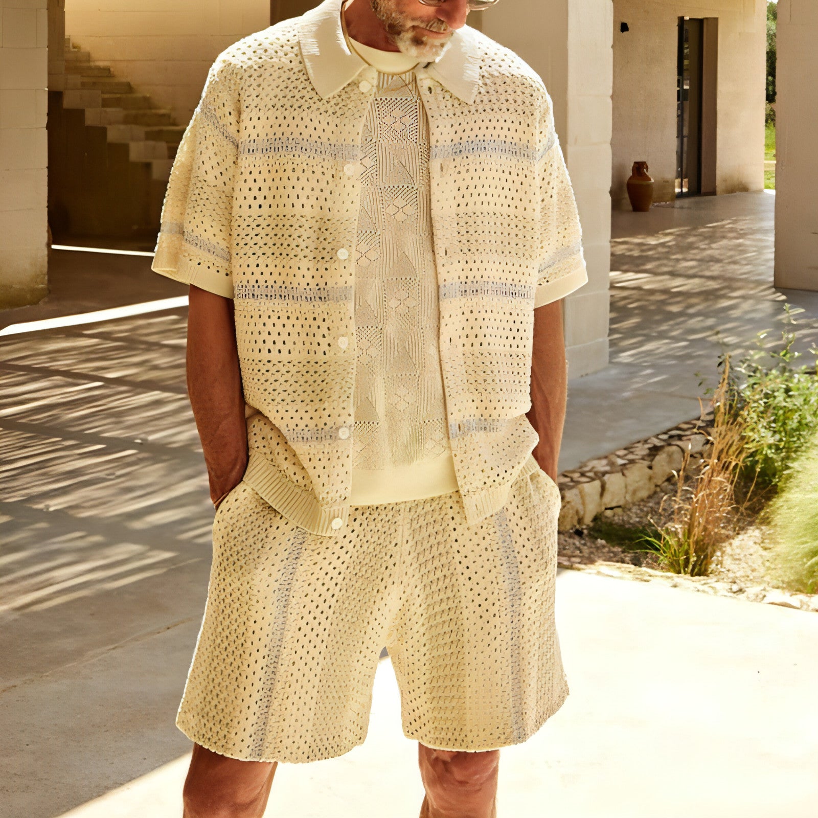 Suéter de punto con pantalones cortos y traje de dos piezas a juego para hombre