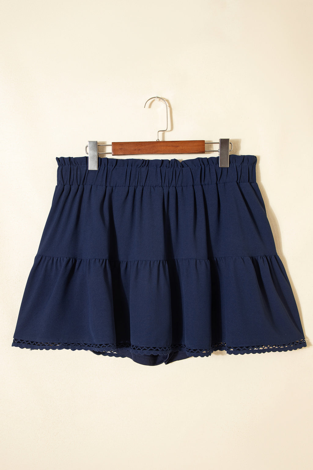 White Plus Size Frilled Elastic Waist Lace Trim Boho Ruffled Shorts