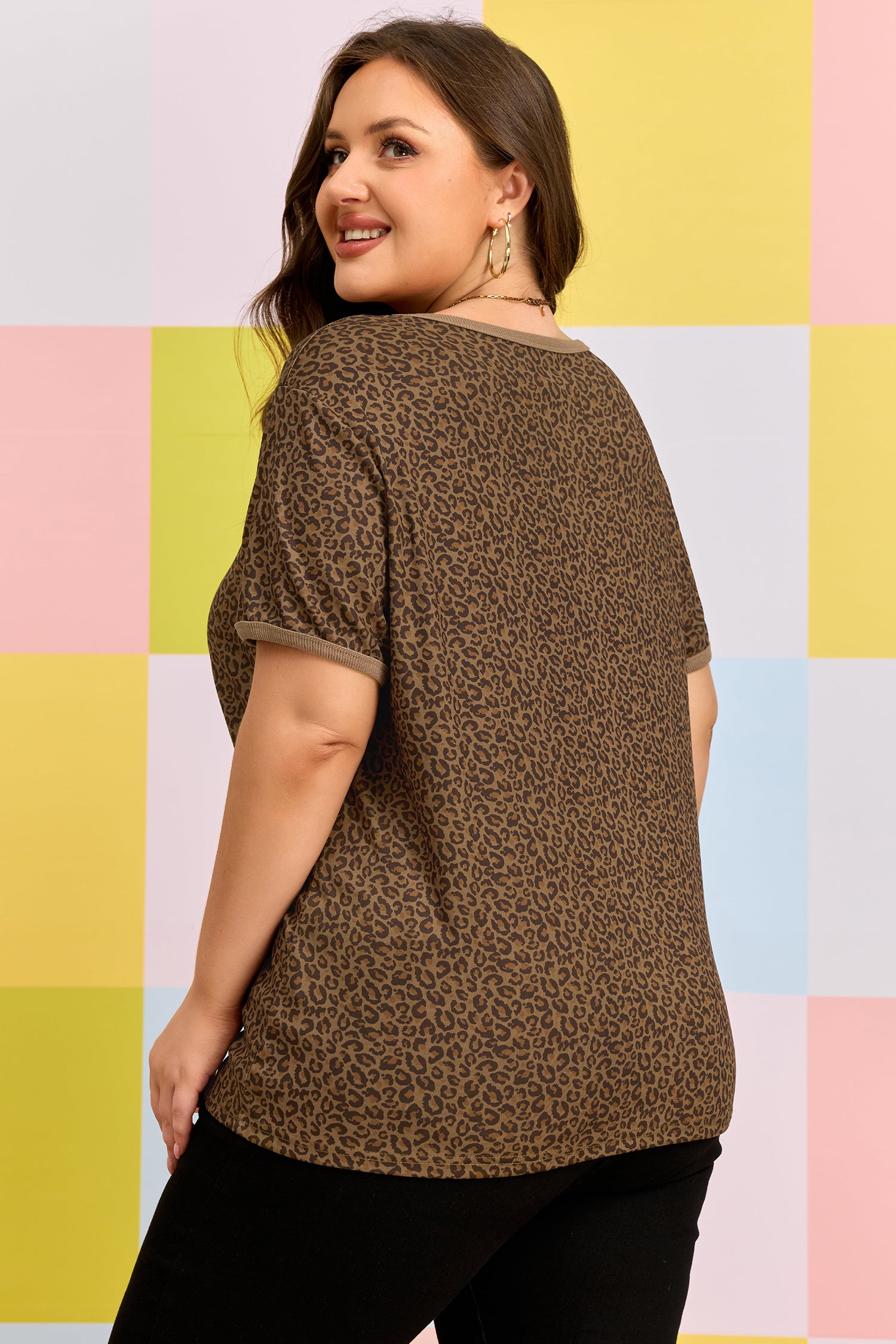 Khaki Plus Size Leopard Print Ribbed Trim Round Neck Tee