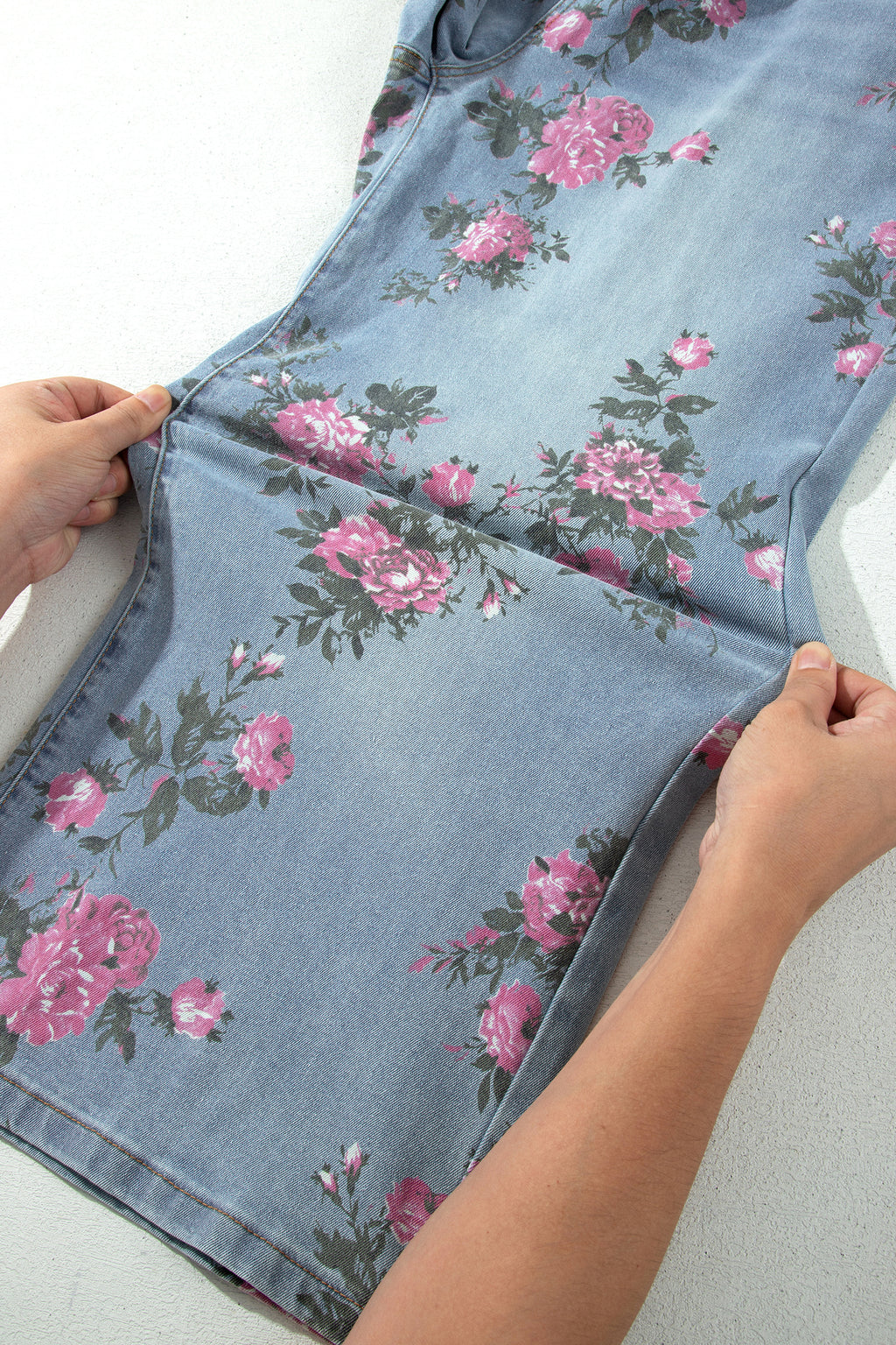 Sky Blue Plus Size Floral Print Ankle Length Loose Jeans
