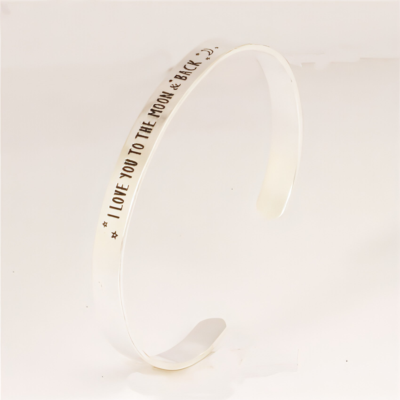 💖 Personalized Adjustable Cuff Bracelet – Your Words, Your Style