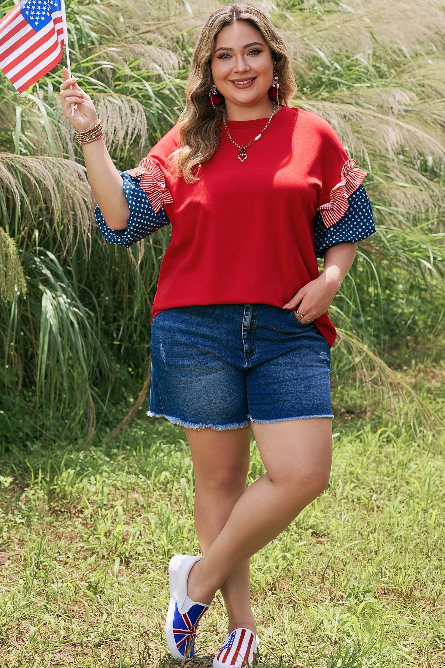 Fiery Red Plus Size Striped Ruffles Star Short Bubble Sleeve Patchwork Top
