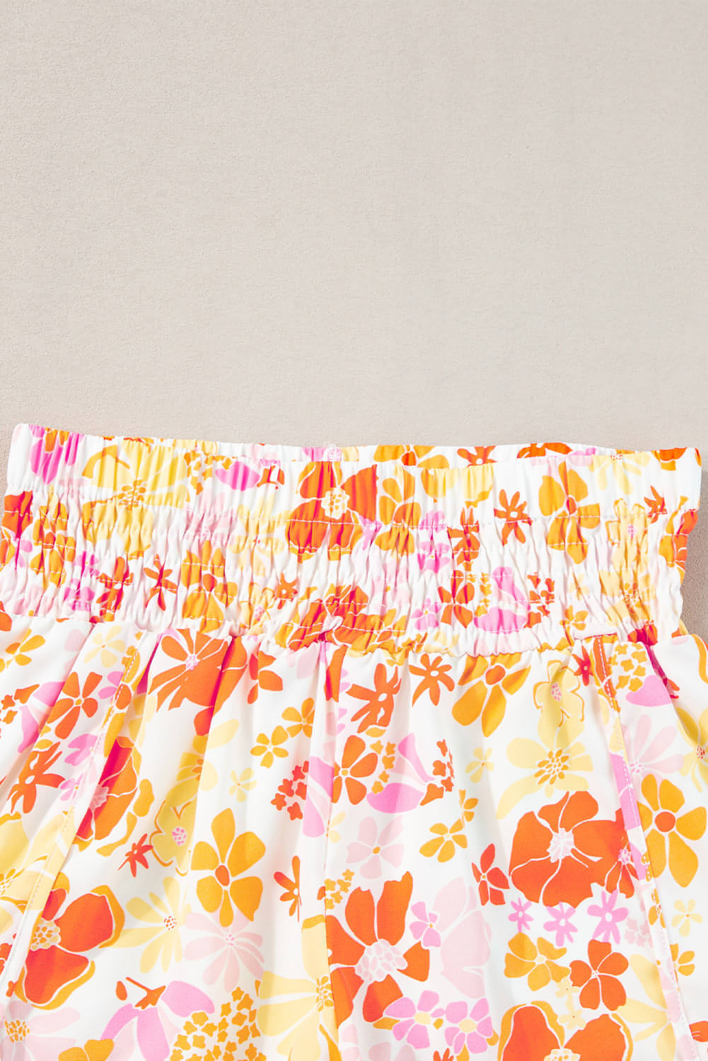 Orange Boho florale schirmische Taillen -Freizeit -Shorts