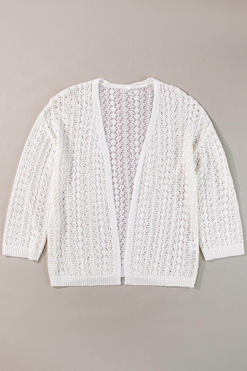 Cárdigan blanco elegante de punto calado con hombros caídos