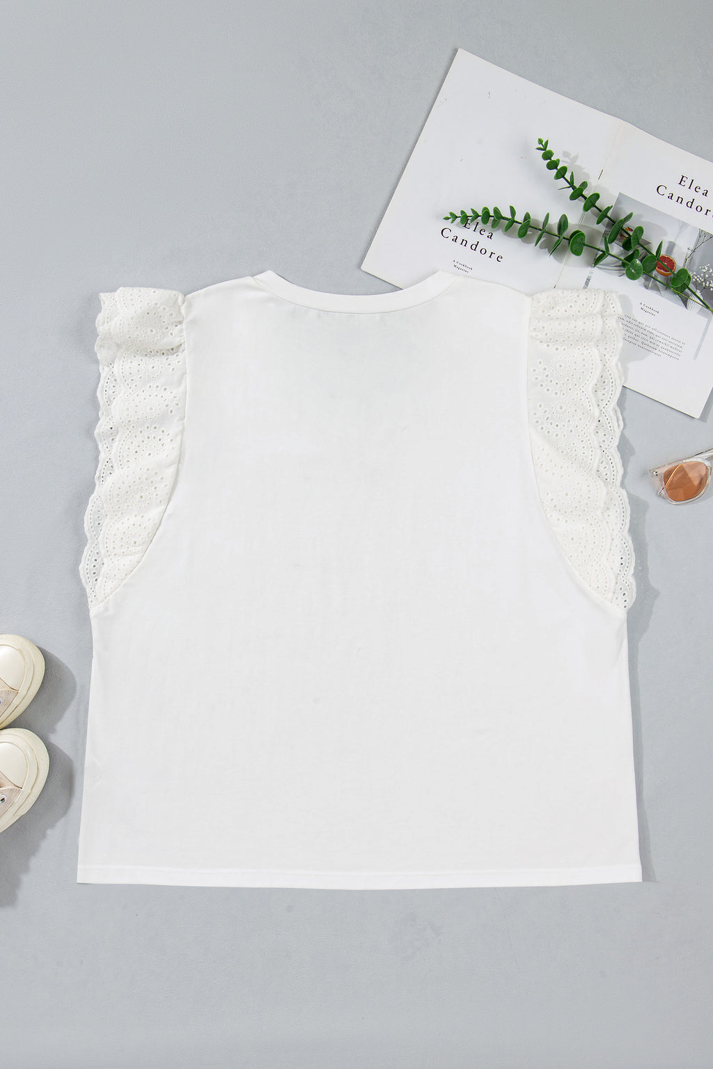 White Eyelet Crochet Splicing Short Sleeve Plus Size Tee