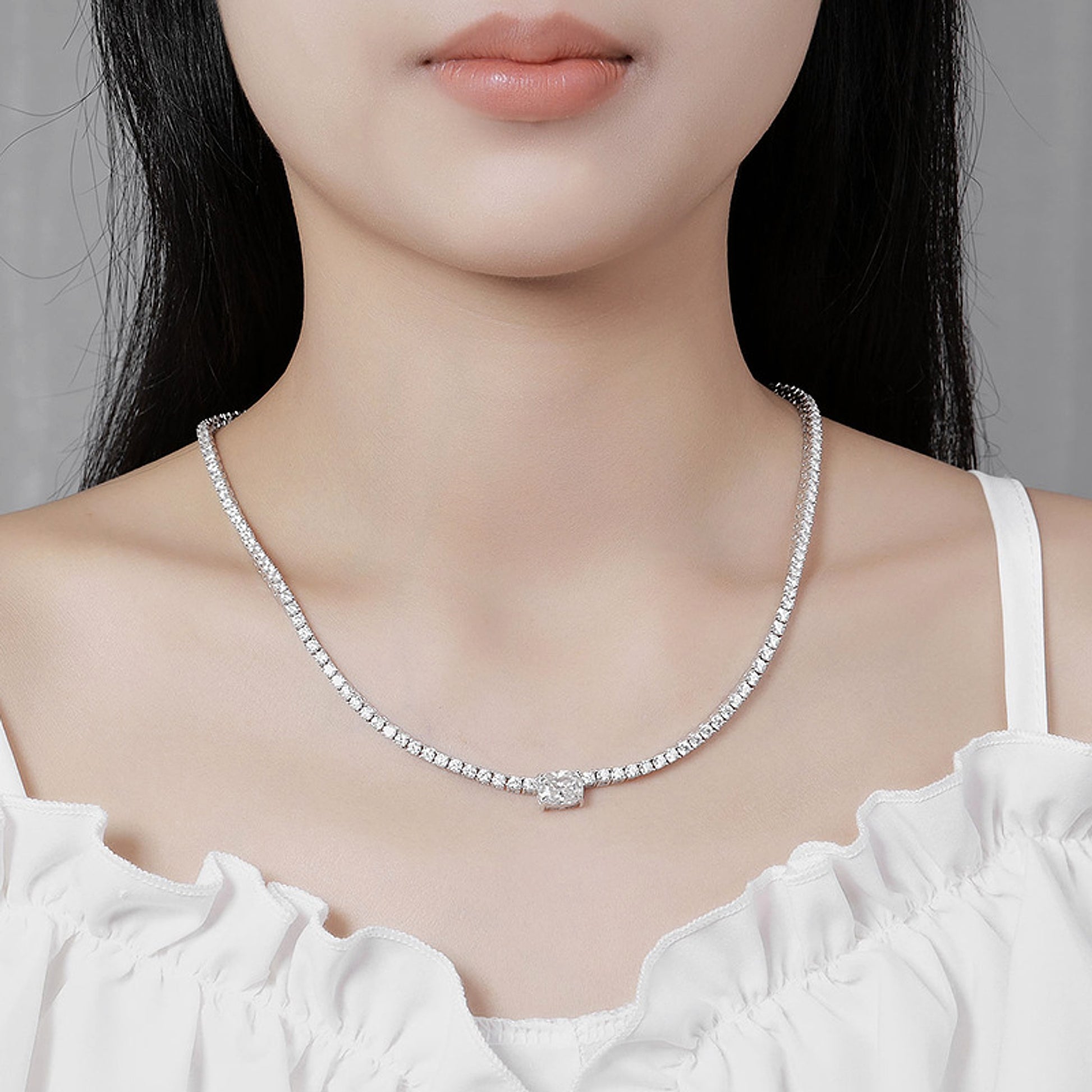 4 Karat Diamond Moissanite Necklace 925 Silver Simple European And American Style Popular - enhanced image 1