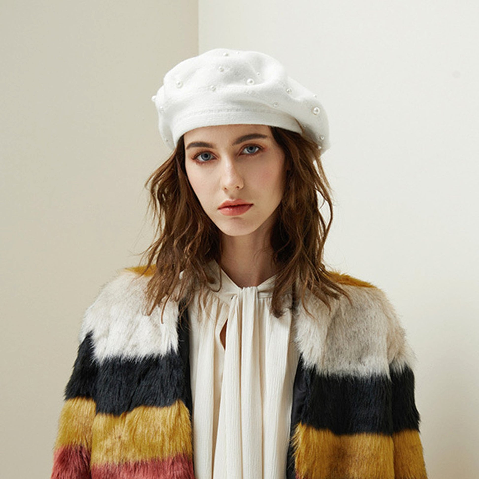 Autumn and winter all-match pearl beret adult hat - enhanced image 1