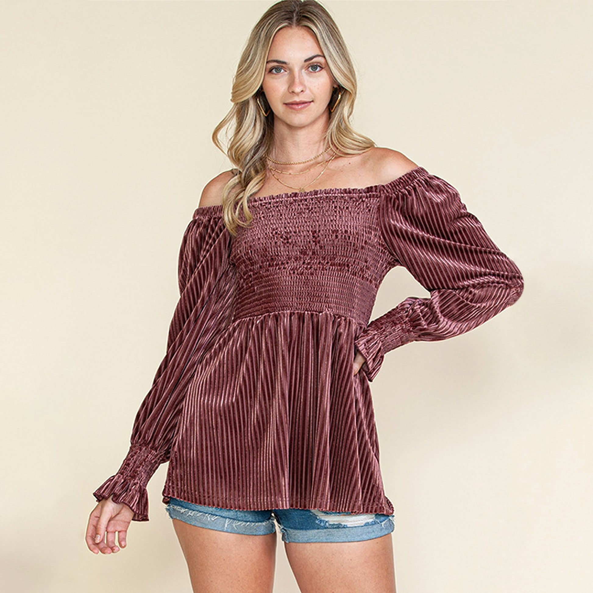 A1. Beauty Clothing Off-the-shoulder Long Sleeve Top For Women - enhanced image 1