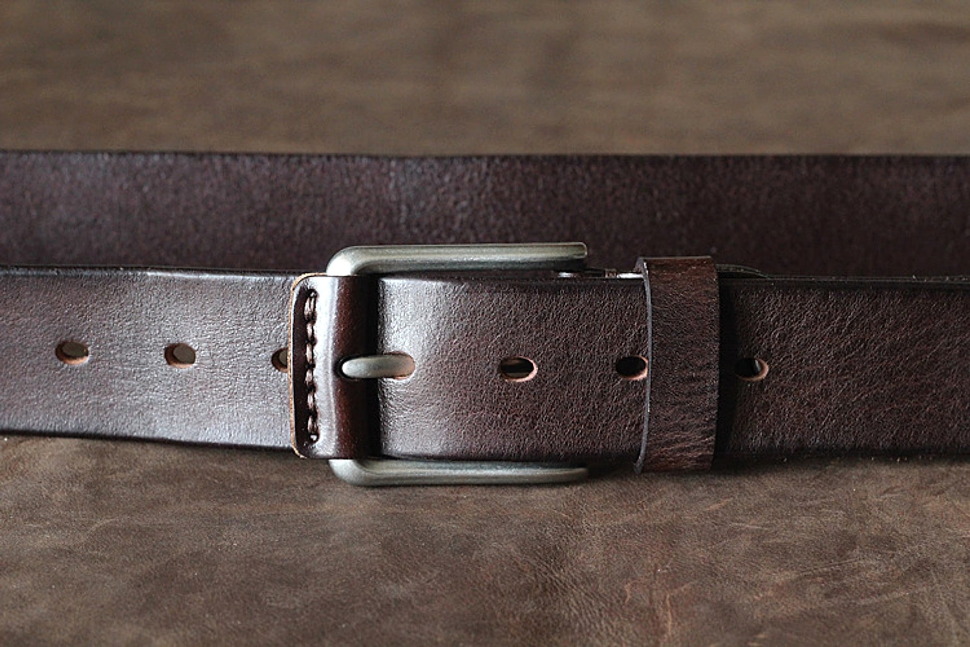 First Layer Cowhide Handmade Belt Men's Pin Buckle Belt - enhanced image 1