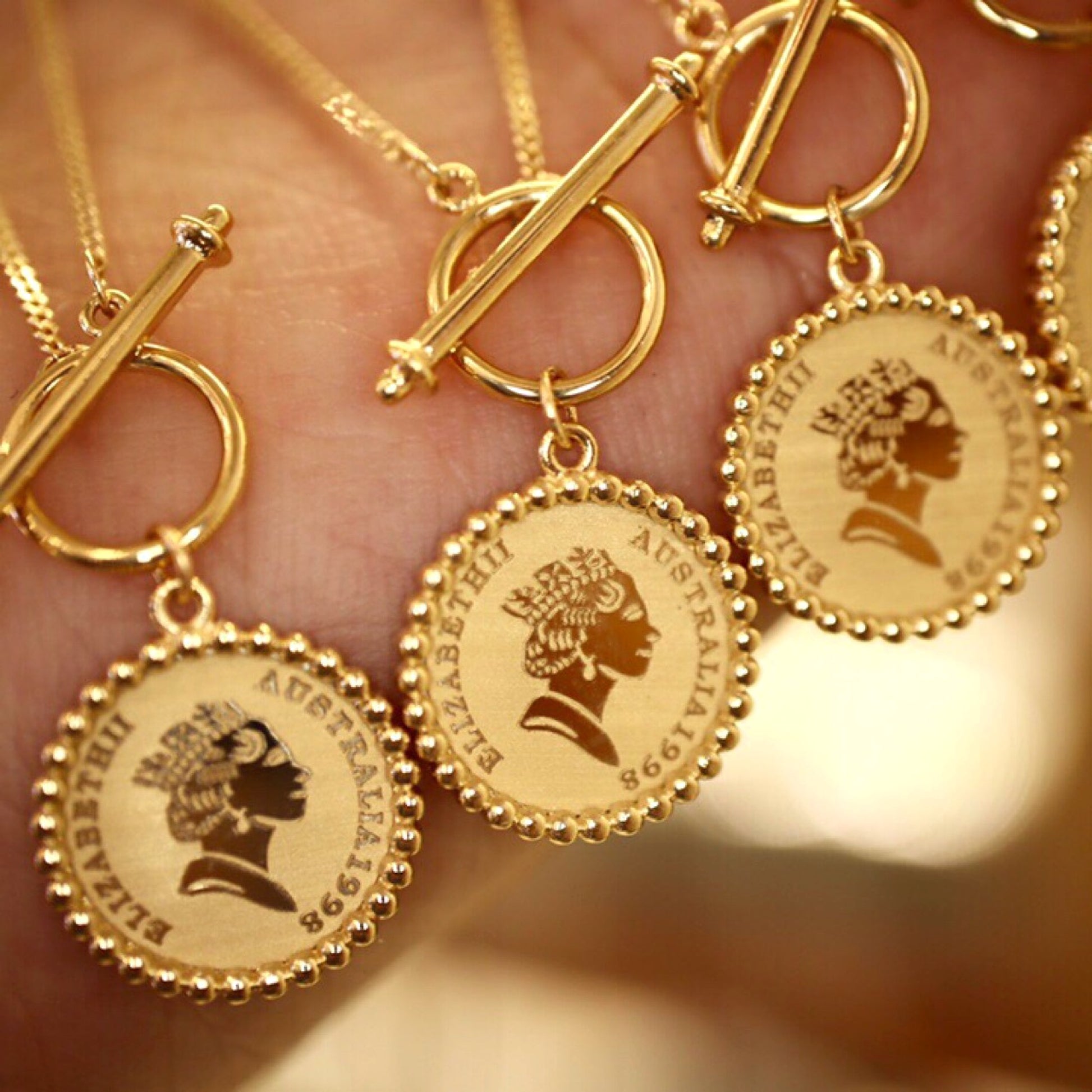 Gold Retro Round Brand Pure Jewelry Necklace - enhanced image 1
