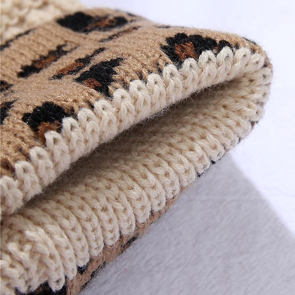 Ladies Autumn Winter Leopard Print Cuffed Acrylic Knitted Hat - enhanced image 1