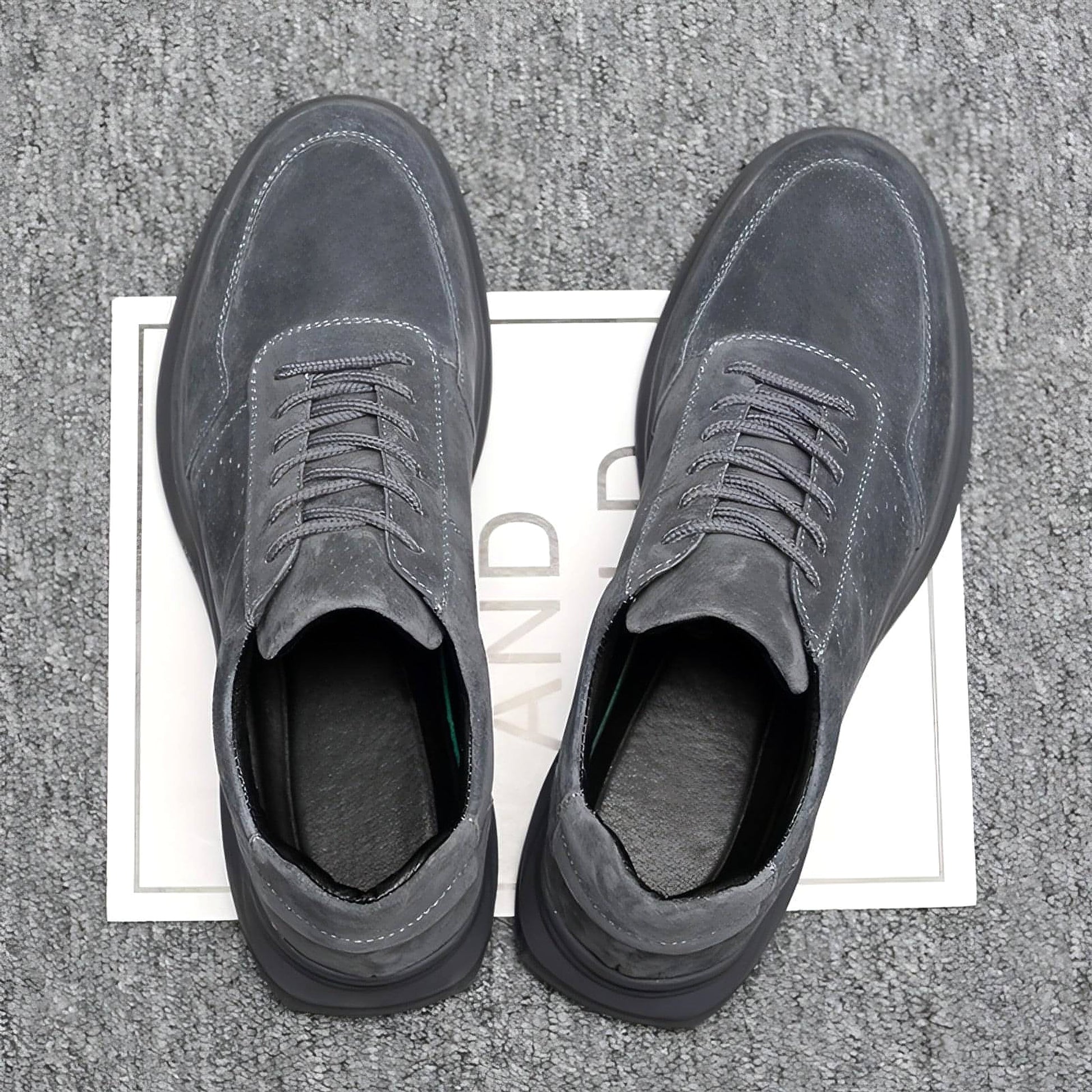 Leather versatile shoes - enhanced image 1