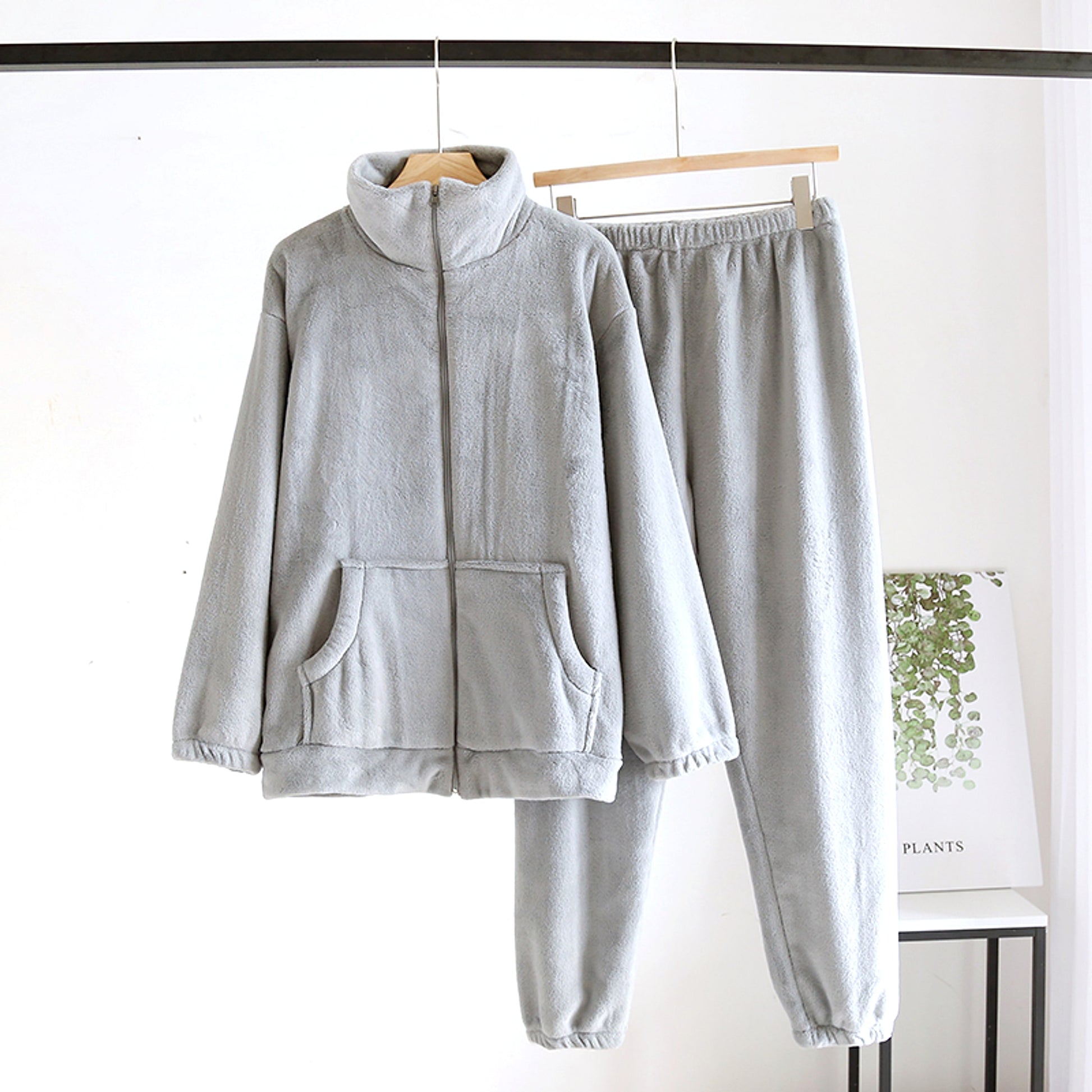 Men's And Women's Pajama Winter Coral Velvet Padded Thickened Homewear Suit - enhanced image 1