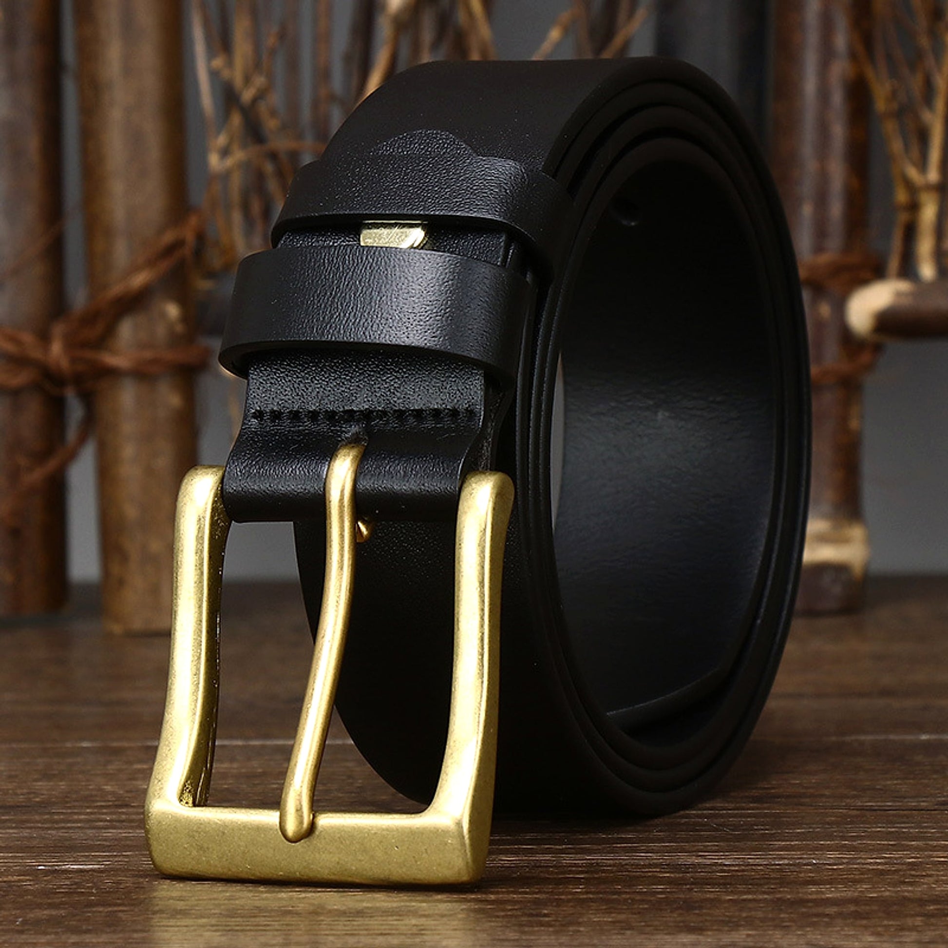 Men's Leather Pin Buckle First Layer Cowhide Simple Glossy Casual Pants Belt - enhanced image 1