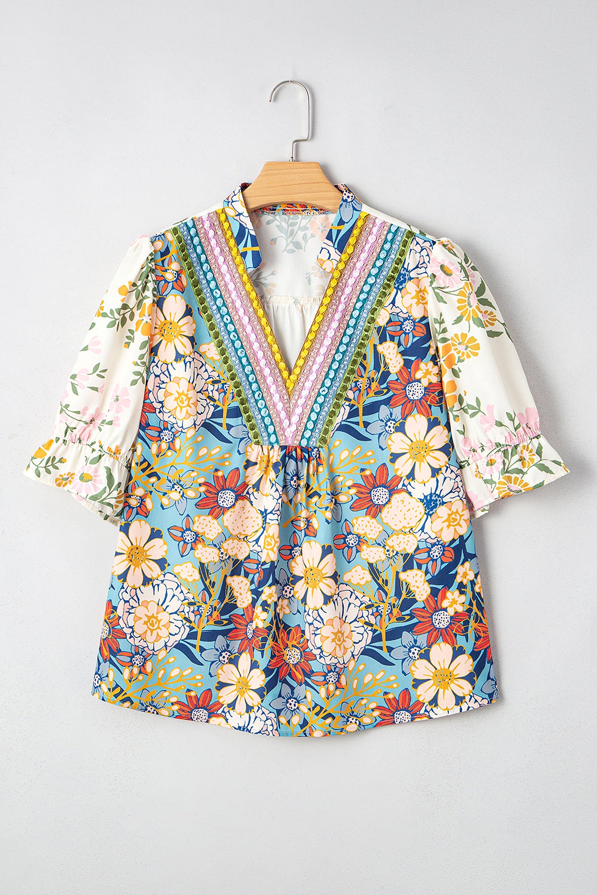 Multicolour Plus Size Floral Print Woven V Neck Half Sleeve Blouse - enhanced image 1