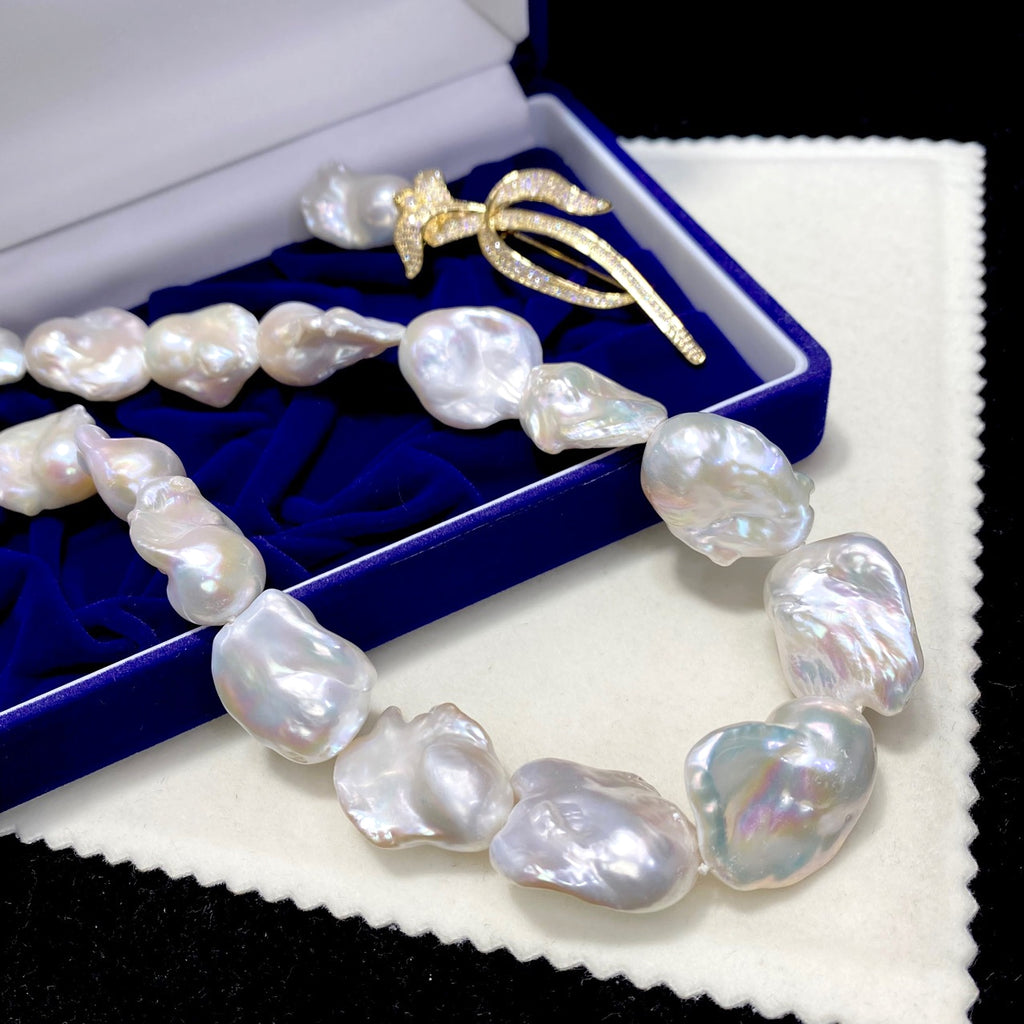 Natural Large Particle Baroque Shaped Freshwater Pearl Necklace For Women - enhanced image 1