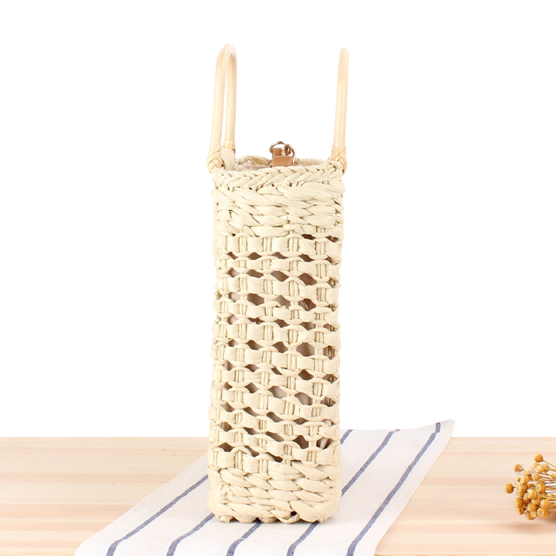 SolunaWeave™ – Hollow Breeze Straw Tote - enhanced image 1