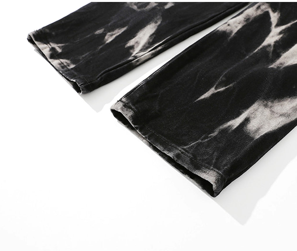 FlowDenim™ – Loose Fit Straight Jeans in Bleachwash - enhanced image 1