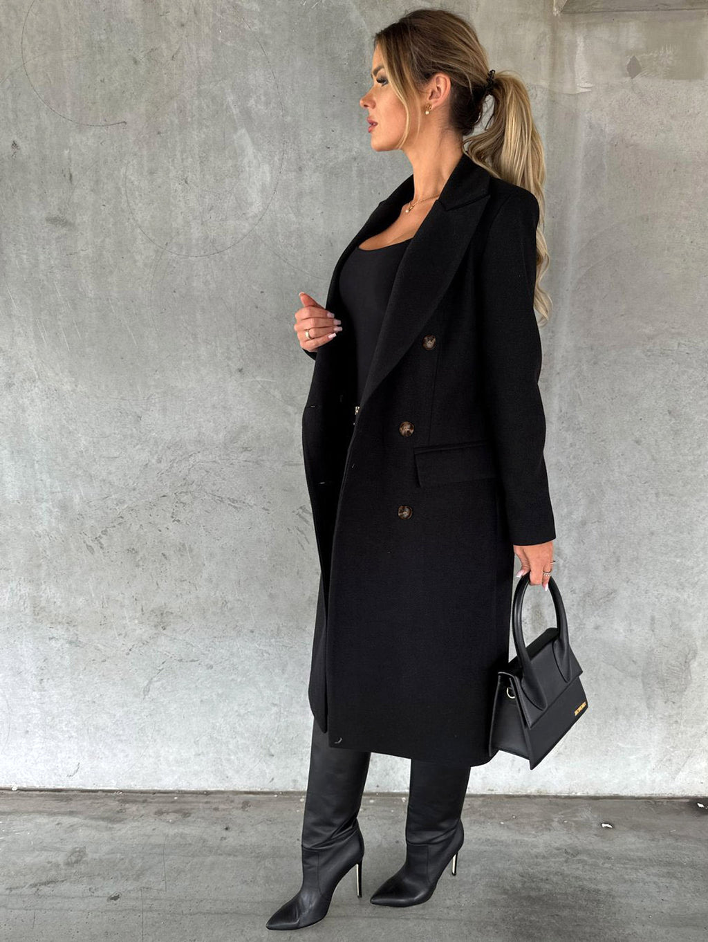 Amberline City Slim Coat – 25 Edition - enhanced image 2