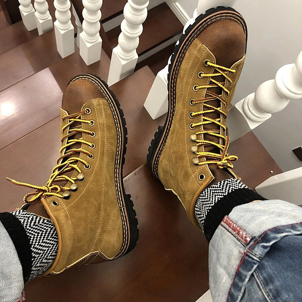 Autumn And Winter Men's Round Toe Fashion Casual Leather Shoes Martin Boots - enhanced image 2