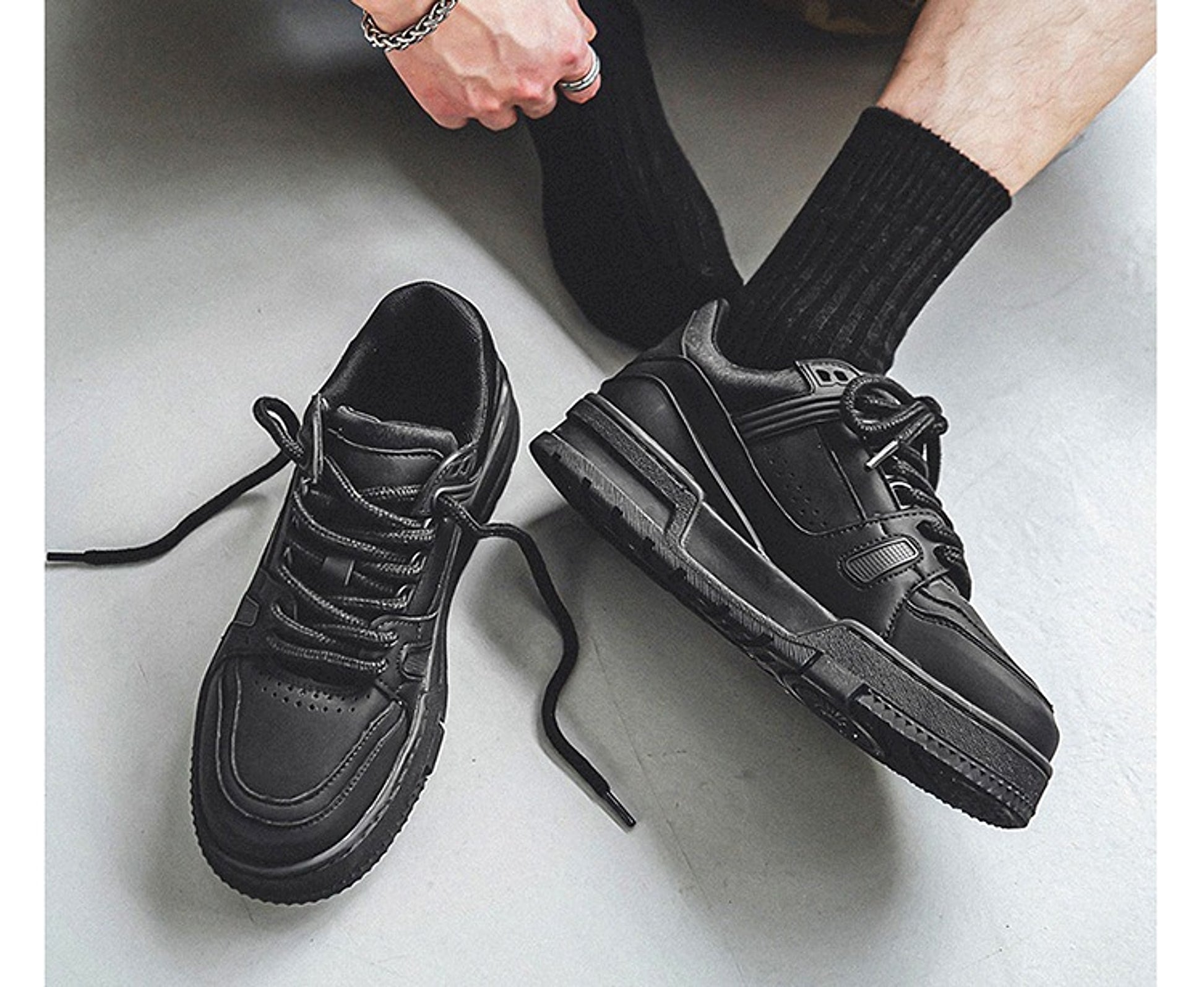Black American Retro Platform Sports Board Shoes - enhanced image 2