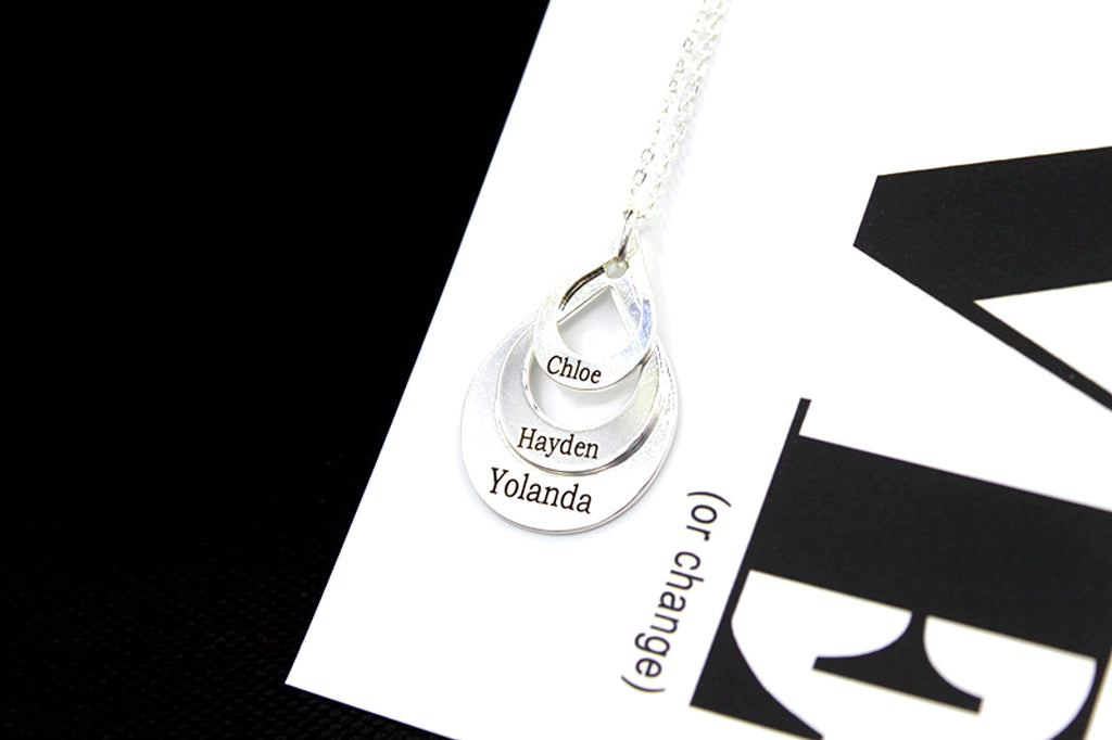 Elegant Water Drop Pendant Necklace – Personalized Engraving Jewelry - enhanced image 2