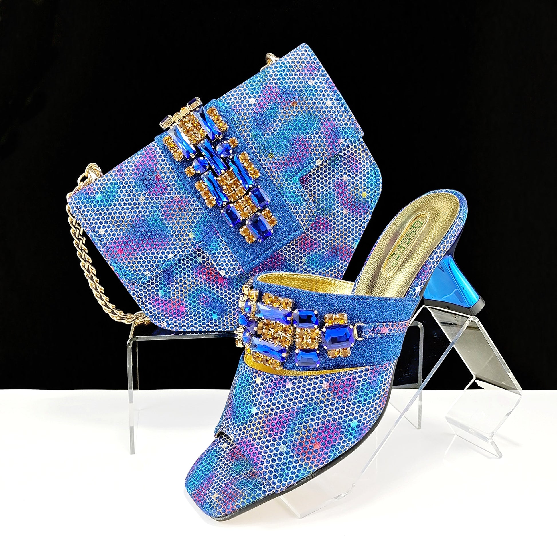 Glamoré™ – Camouflage Heels & Clutch Set - enhanced image 2