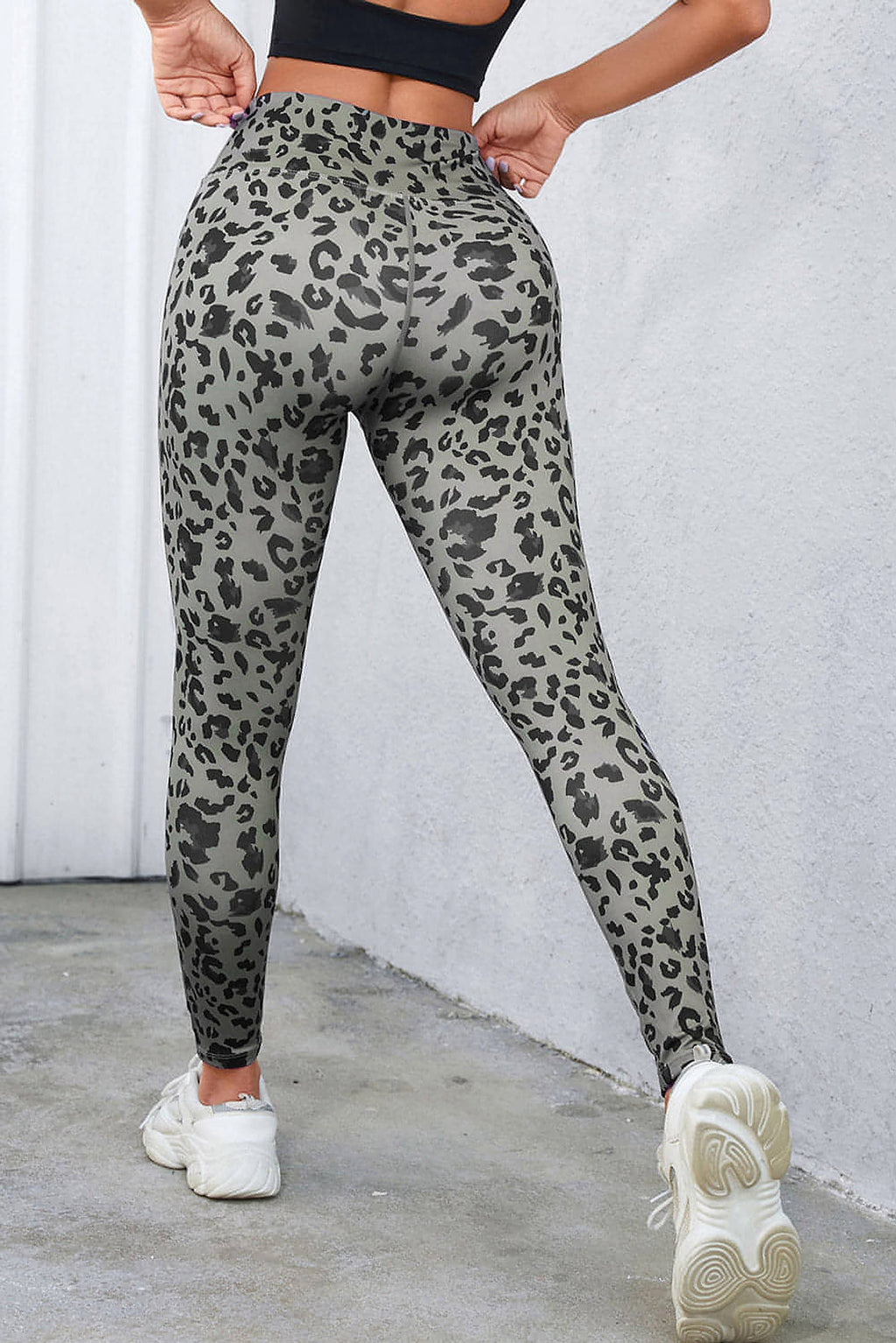 Gray Classic Leopard Print Active Leggings - enhanced image 2