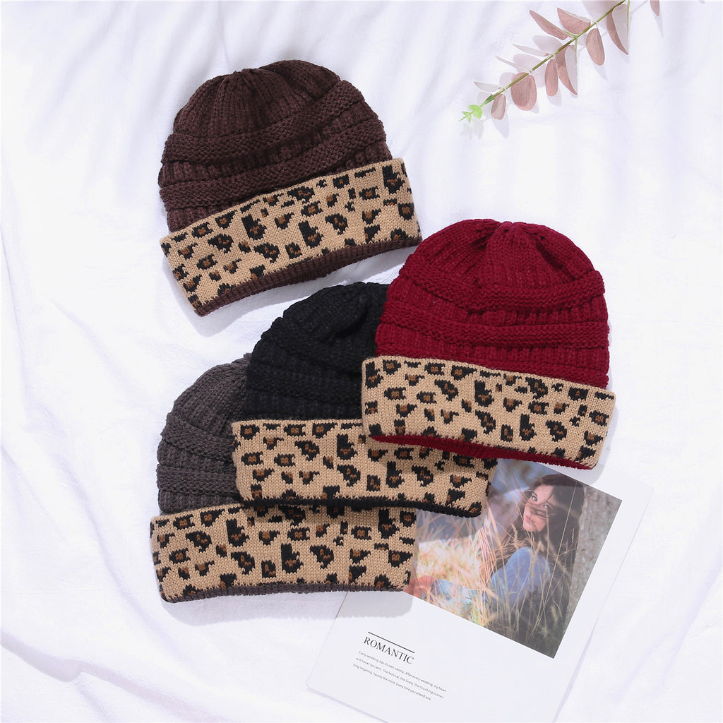 Ladies Autumn Winter Leopard Print Cuffed Acrylic Knitted Hat - enhanced image 2