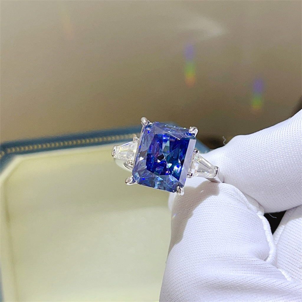 LuxeJewels™ – SapphireWhisper – Royal Blue Moissanite Ring - enhanced image 2