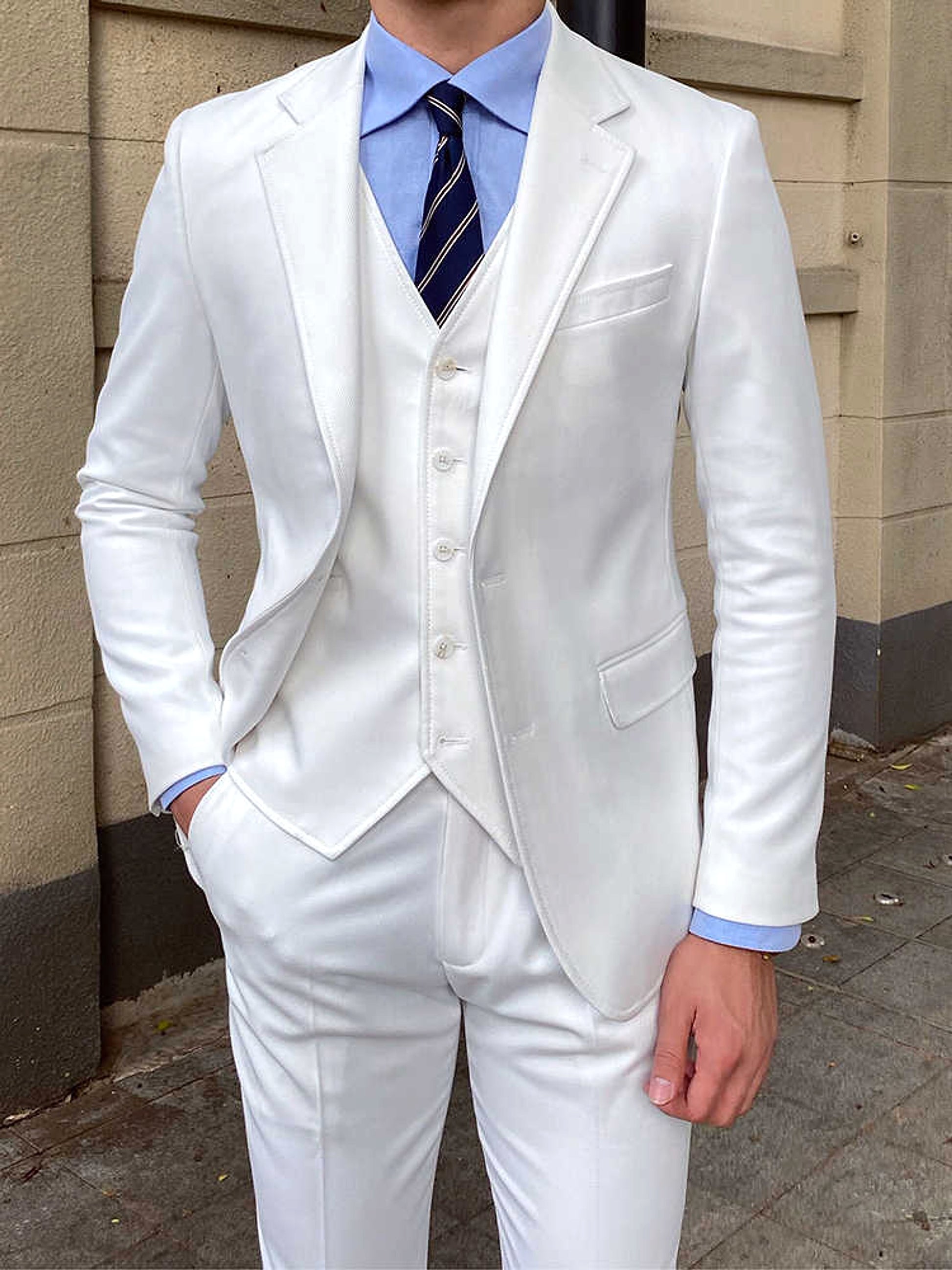 Vérselle™ – Slim-Fit Modern Three-Piece Suit - enhanced image 2