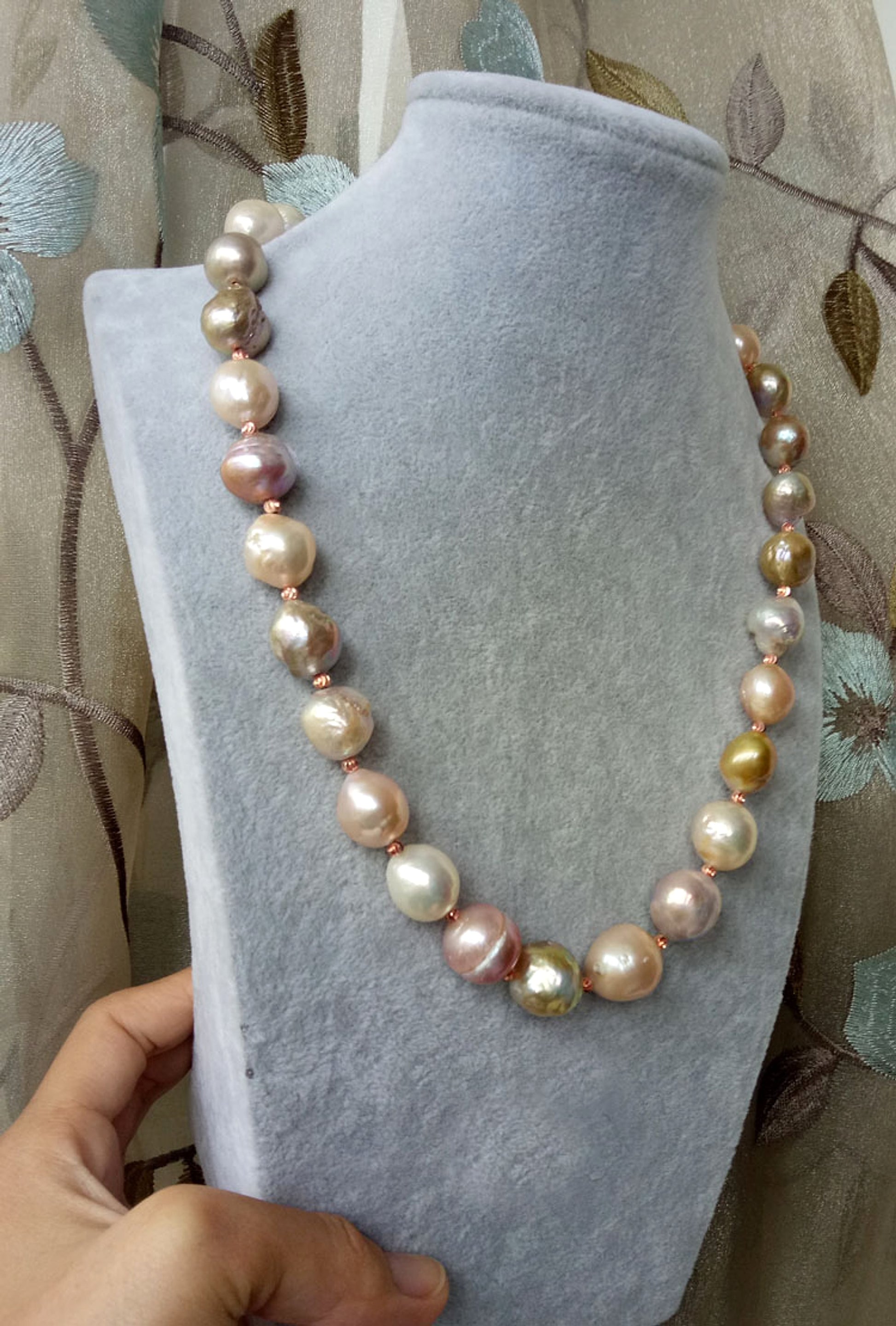 Pure Natural Oversized Pearl Long Necklace Personality Luxurious - enhanced image 2