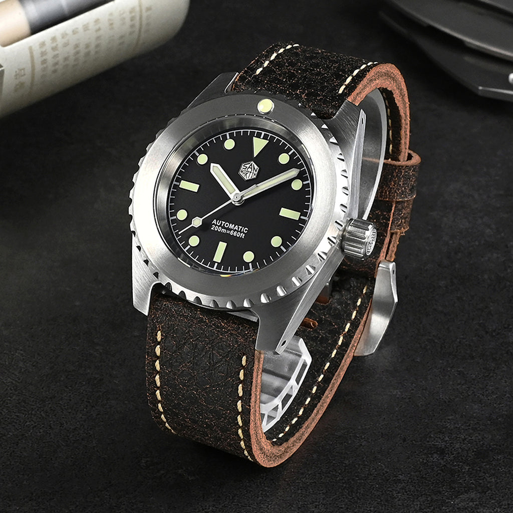 San Martin - Men's Stainless Steel Diving Automatic Mechanical Sports Watch - enhanced image 2