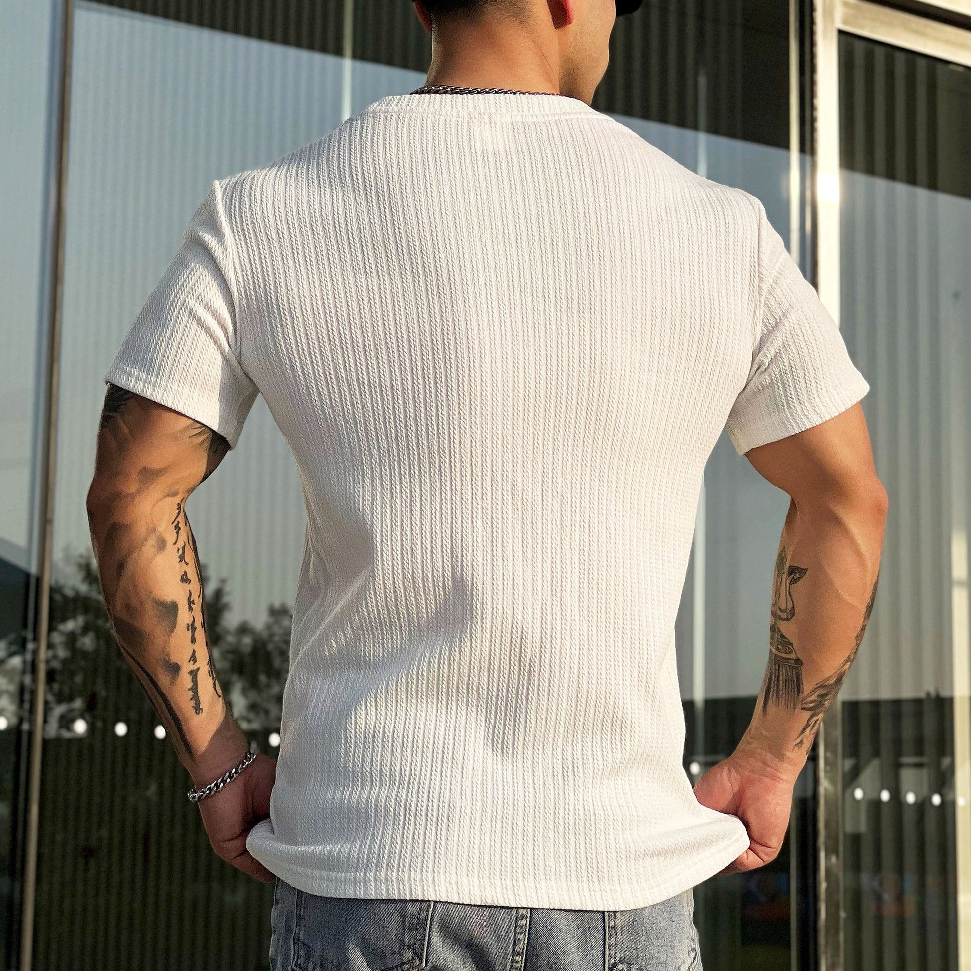 A1. Simplicity All-matching Slim Fit Breathable Stretch Sports Fitness Round Neck Short Sleeve T-Shirt - enhanced image 2