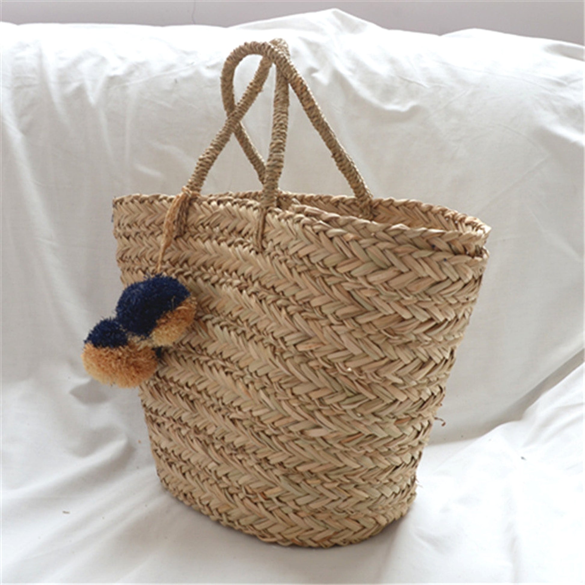 SolunaWeave™ – Raffia Pom Beach Bag - enhanced image 2