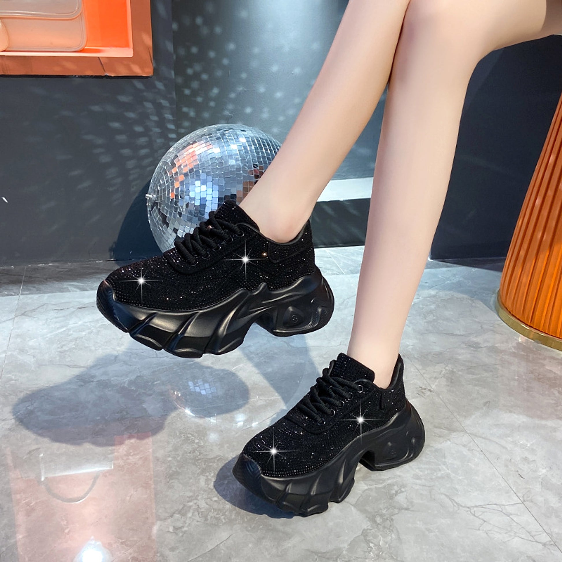 Spring And Autumn New Platform Heel Light Bottom Sports Style Height Increasing Women Shoes - enhanced image 2